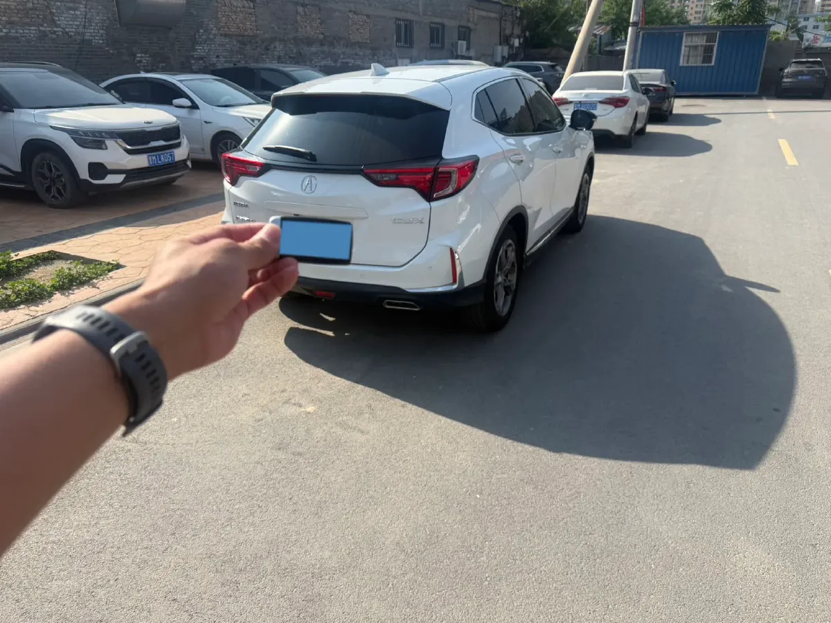 2021 Acura CDX 1.5T 182HP L4 8DCT,autocango,china used car exporter,china ev exporter,chinese used car exporter,chinese used ev exporter