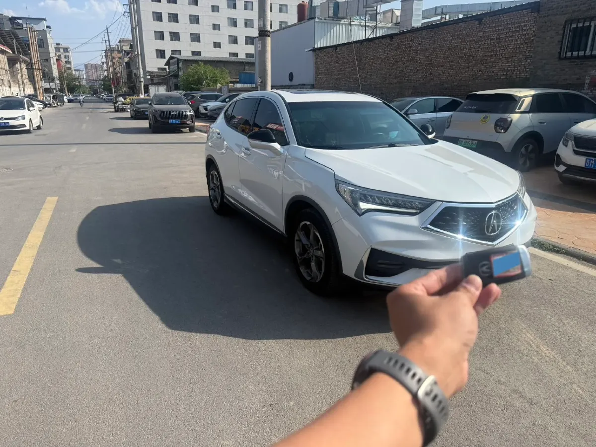 2021 Acura CDX 1.5T 182HP L4 8DCT,autocango,china used car exporter,china ev exporter,chinese used car exporter,chinese used ev exporter