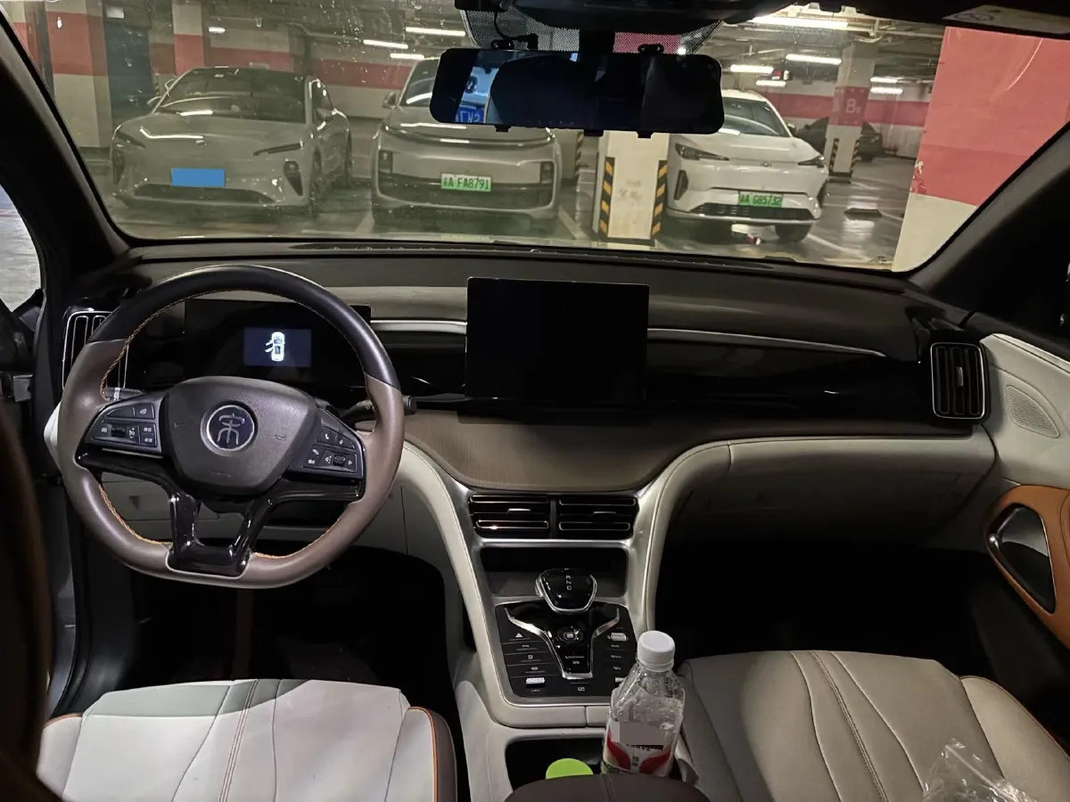 2022 Ruichi Auto EC35 BEV 82HP BEV 36.288KWH,autocango,china used car exporter,china ev exporter,chinese used car exporter,chinese used ev exporter