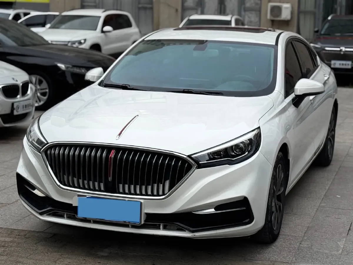2020 HongQi H5 1.5T 169HP L4 7DCT,autocango,china used car exporter,china ev exporter,chinese used car exporter,chinese used ev exporter