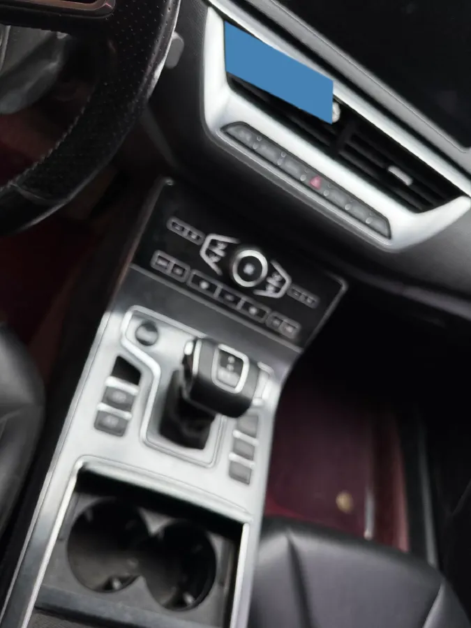 2020 HongQi H5 1.5T 169HP L4 7DCT,autocango,china used car exporter,china ev exporter,chinese used car exporter,chinese used ev exporter