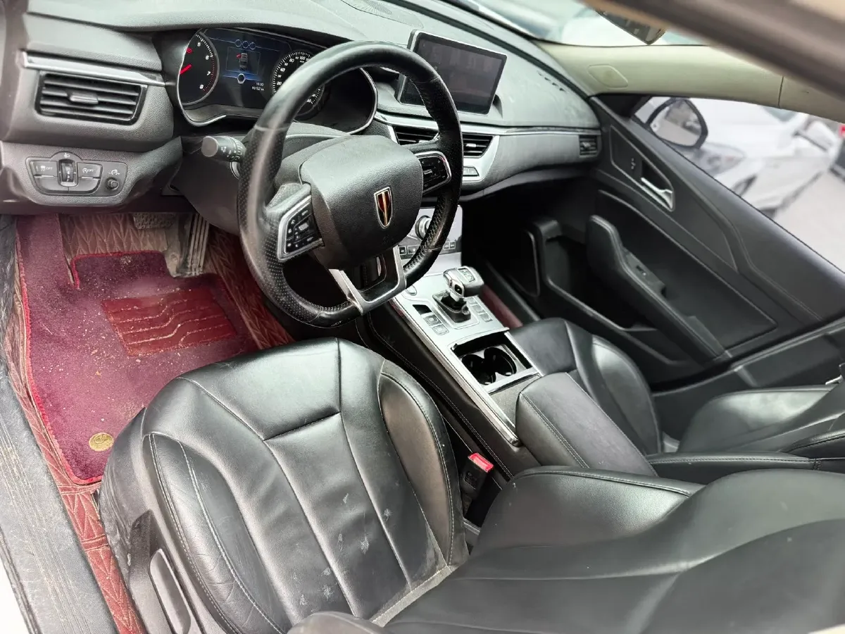 2020 HongQi H5 1.5T 169HP L4 7DCT,autocango,china used car exporter,china ev exporter,chinese used car exporter,chinese used ev exporter