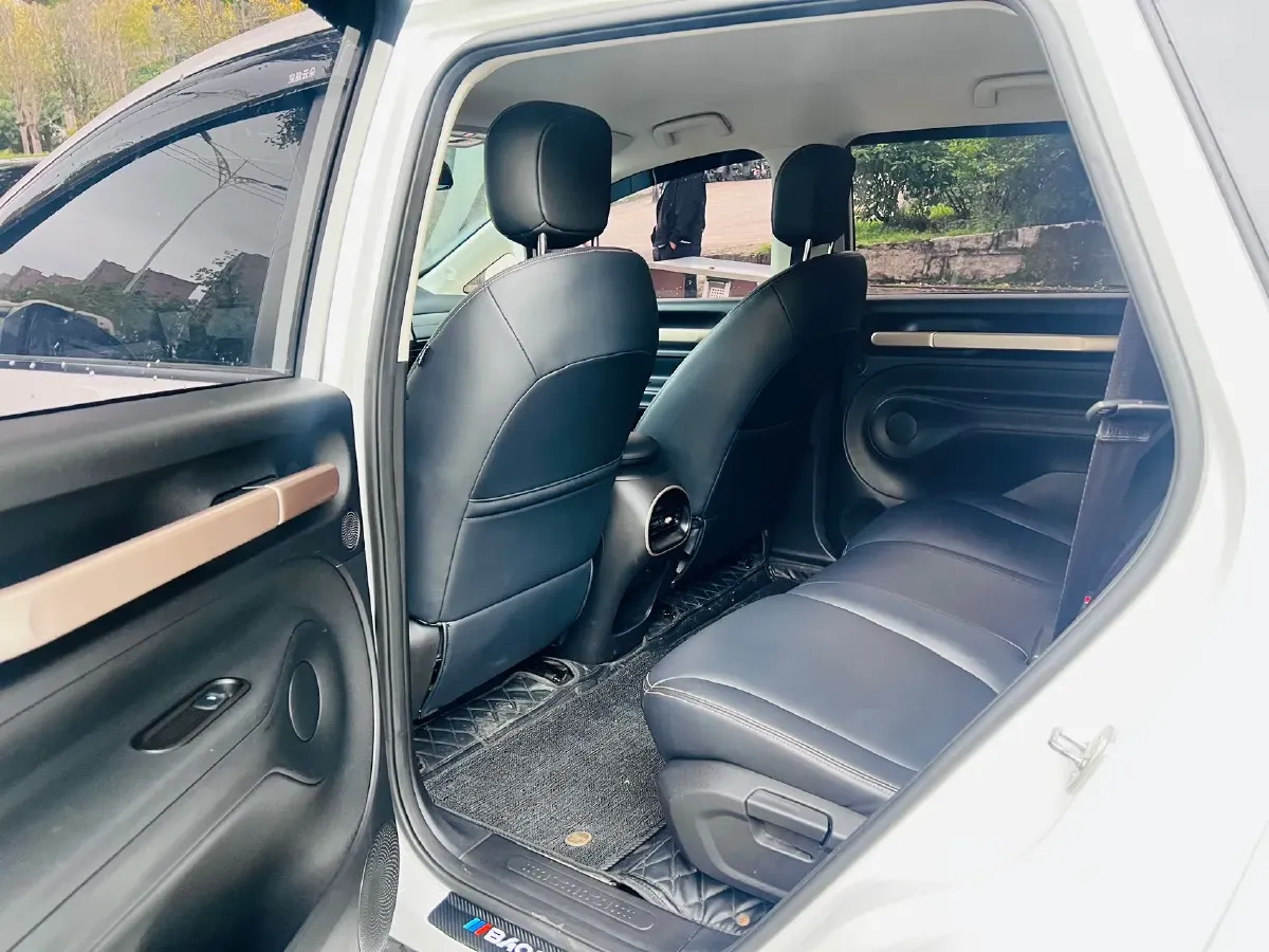 2023 BaoJun Cloud BEV 50.6KWH,autocango,china used car exporter,china ev exporter,chinese used car exporter,chinese used ev exporter