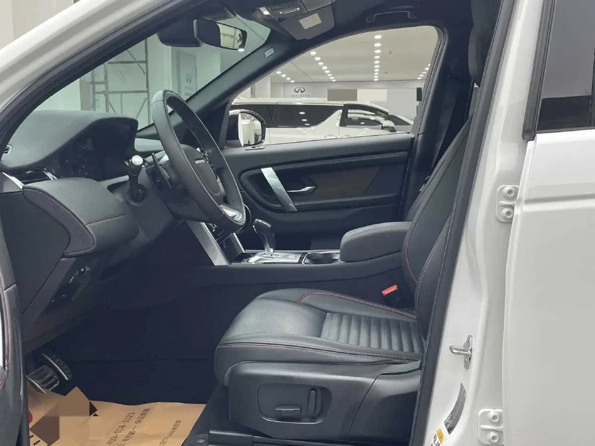 2021 Land Rover Discovery Sport 2.0T 249HP L4 9AT,autocango,china used car exporter,china ev exporter,chinese used car exporter,chinese used ev exporter
