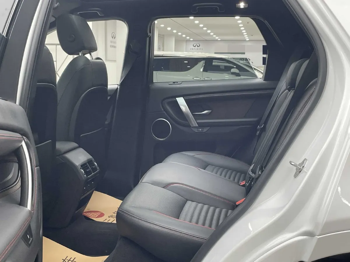 2021 Land Rover Discovery Sport 2.0T 249HP L4 9AT,autocango,china used car exporter,china ev exporter,chinese used car exporter,chinese used ev exporter