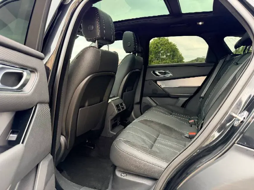 2021 Land Rover Range Rover Velar 2.0T 250HP L4 8AT,autocango,china used car exporter,china ev exporter,chinese used car exporter,chinese used ev exporter