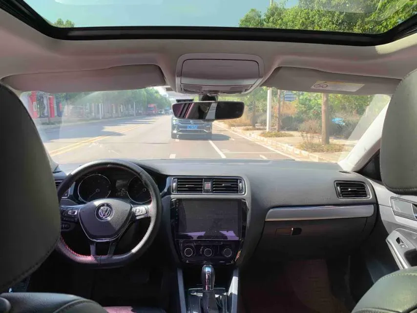 2018 Volkswagen Bora 1.5L 110HP L4 6AT,autocango,china used car exporter,china ev exporter,chinese used car exporter,chinese used ev exporter