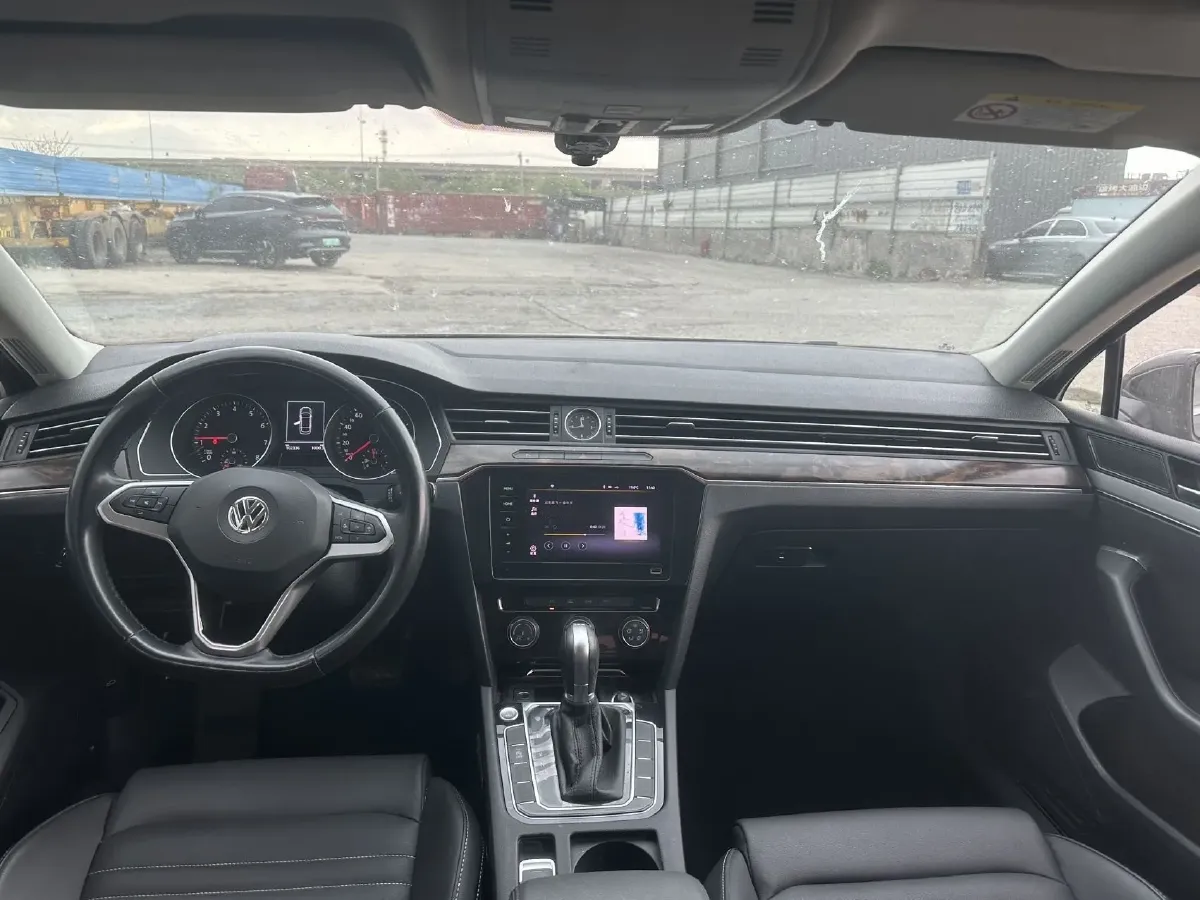 2020 Volkswagen Magotan 1.4T 150HP L4 7DCT,autocango,china used car exporter,china ev exporter,chinese used car exporter,chinese used ev exporter