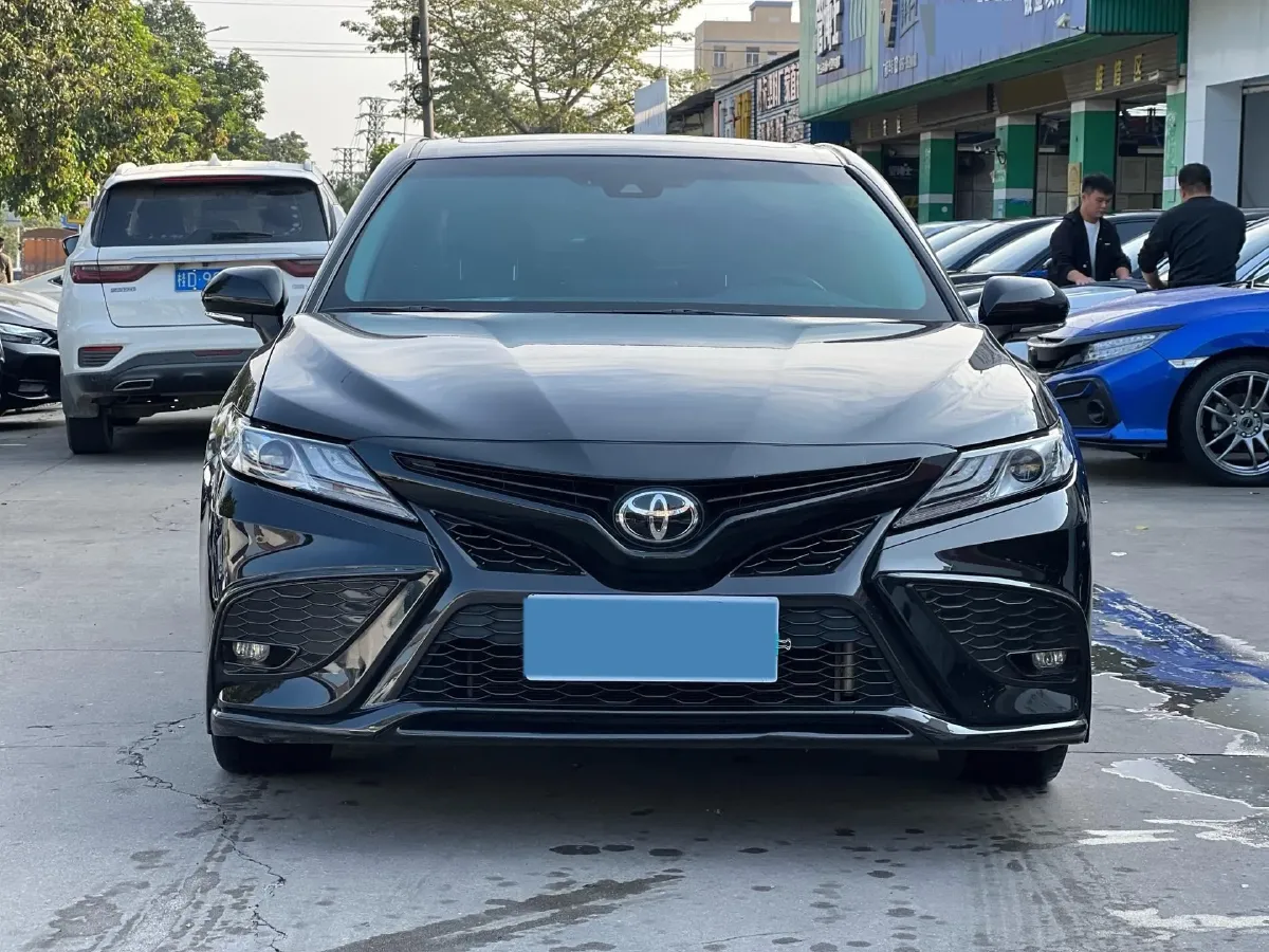 2022 Toyota Camry 2.0L 178HP L4 CVT,autocango,china used car exporter,china ev exporter,chinese used car exporter,chinese used ev exporter