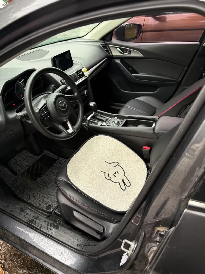 2019 Mazda 3 Axela 1.5L 117HP L4 6AT,autocango,china used car exporter,china ev exporter,chinese used car exporter,chinese used ev exporter