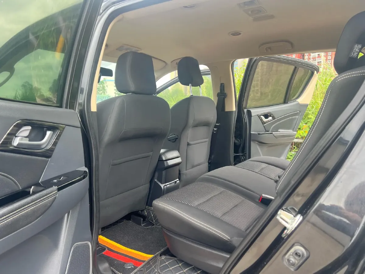 2020 Isuzu Mu-X 1.9T 166HP L4 6AT,autocango,china used car exporter,china ev exporter,chinese used car exporter,chinese used ev exporter