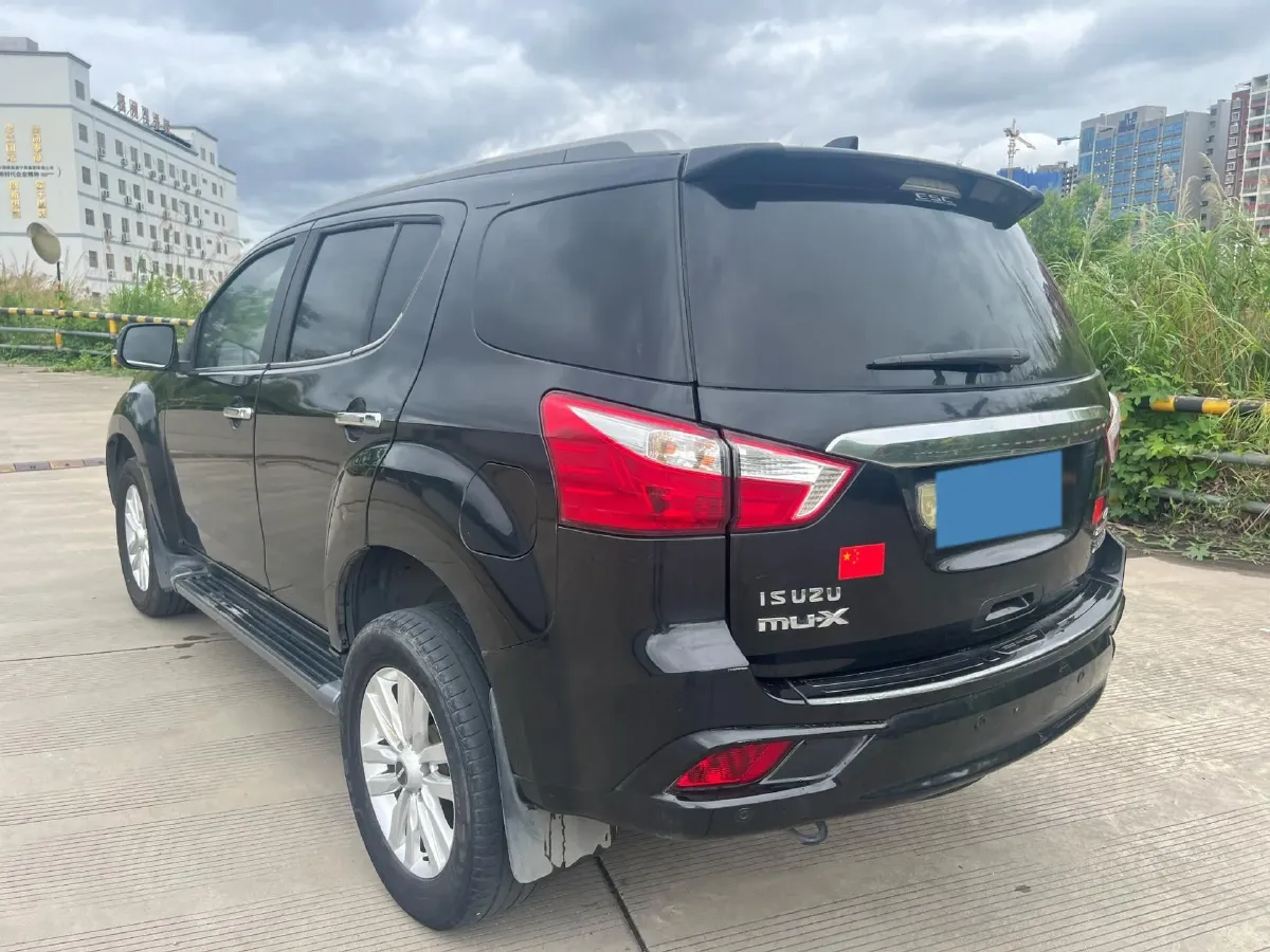 2020 Isuzu Mu-X 1.9T 166HP L4 6AT,autocango,china used car exporter,china ev exporter,chinese used car exporter,chinese used ev exporter