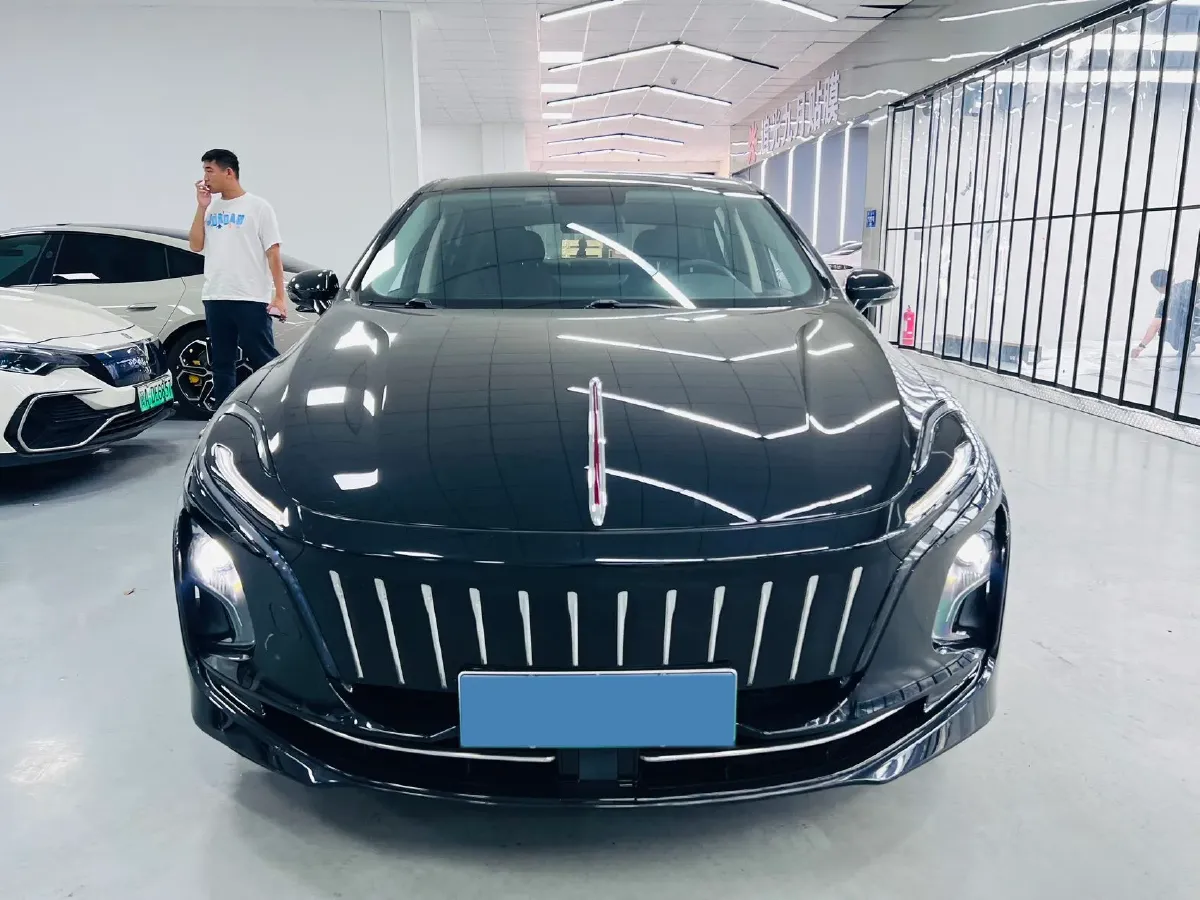 2023 HongQi E-QM5 BEV 54KWH,autocango,china used car exporter,china ev exporter,chinese used car exporter,chinese used ev exporter