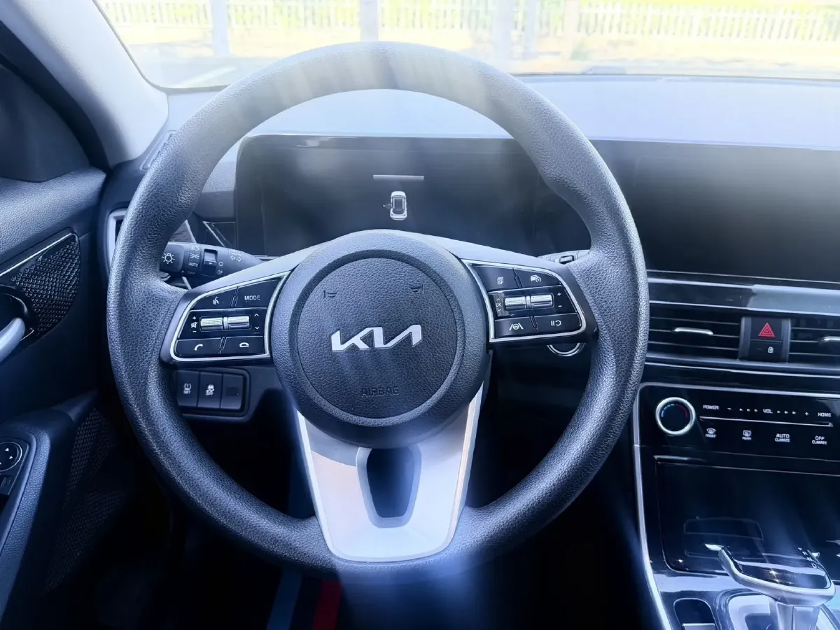 2023 Kia Seltos 1.5L 115HP L4 CVT,autocango,china used car exporter,china ev exporter,chinese used car exporter,chinese used ev exporter