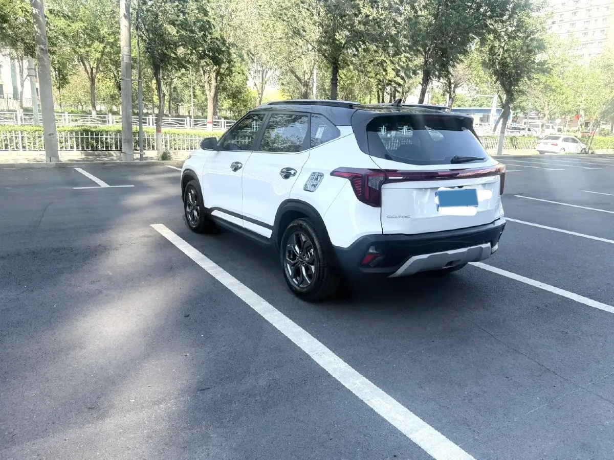 2023 Kia Seltos 1.5L 115HP L4 CVT,autocango,china used car exporter,china ev exporter,chinese used car exporter,chinese used ev exporter