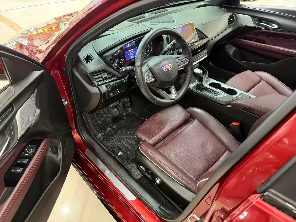 2021 Cadillac CT4 2.0T 237HP L4 8AT,autocango,china used car exporter,china ev exporter,chinese used car exporter,chinese used ev exporter