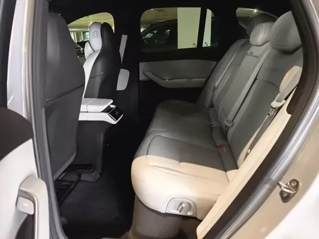 2024 NIO ES6 BEV 75KWH,autocango,china used car exporter,china ev exporter,chinese used car exporter,chinese used ev exporter