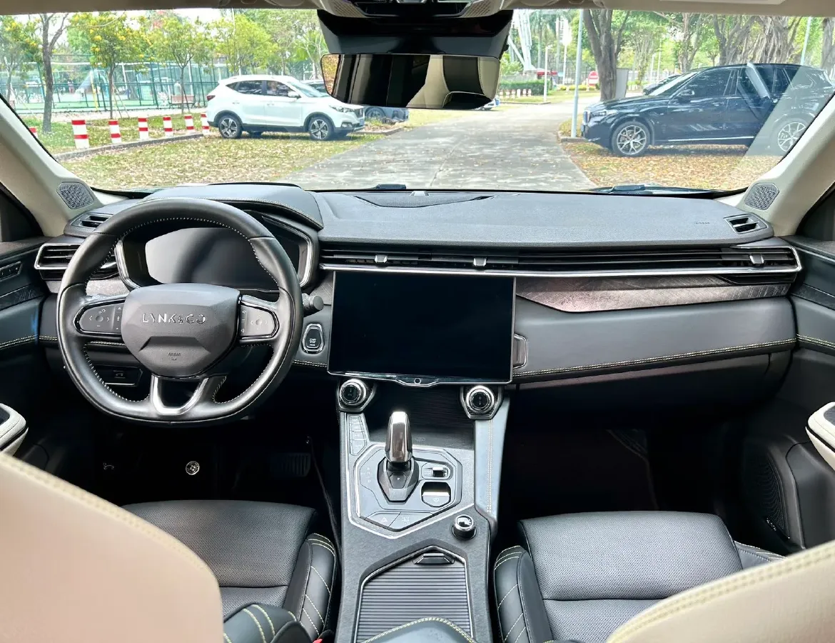 2020 LYNK&CO 05 2.0T 254HP L4 8AT,autocango,china used car exporter,china ev exporter,chinese used car exporter,chinese used ev exporter