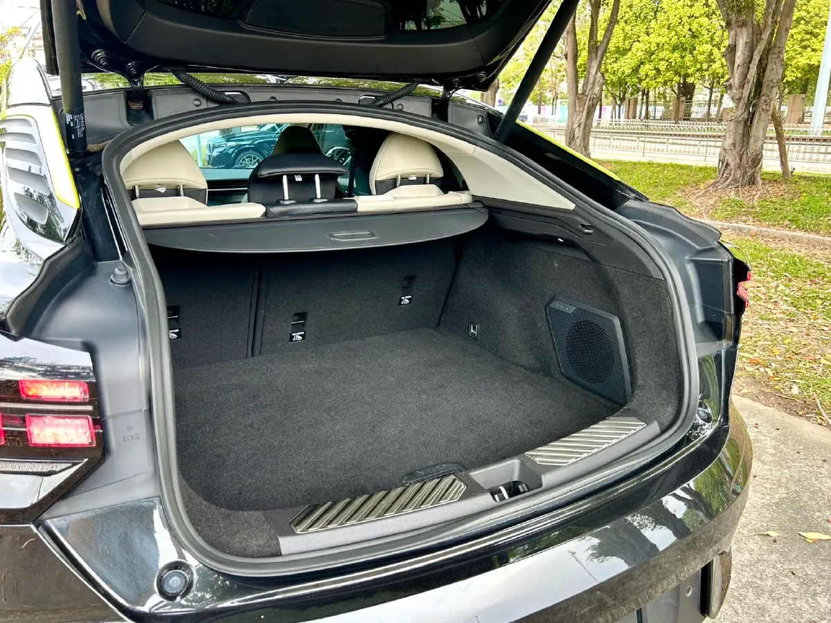 2020 LYNK&CO 05 2.0T 254HP L4 8AT,autocango,china used car exporter,china ev exporter,chinese used car exporter,chinese used ev exporter