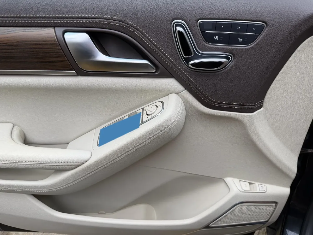 2019 Volkswagen Teramont 2.0T 220HP L4 7DCT,autocango,china used car exporter,china ev exporter,chinese used car exporter,chinese used ev exporter