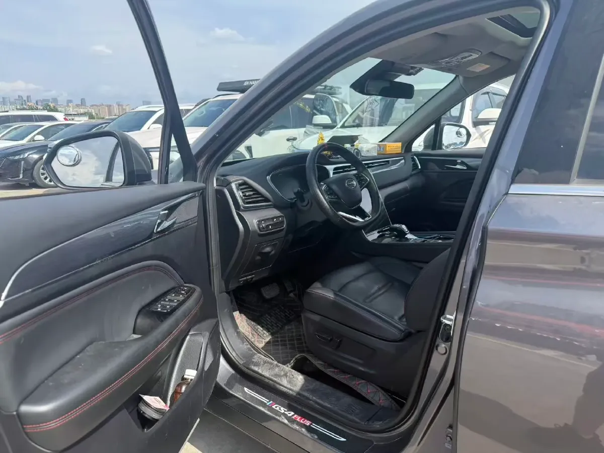 2022 GAC Trumpchi GS4 Plus 1.5T 169HP L4 6AT,autocango,china used car exporter,china ev exporter,chinese used car exporter,chinese used ev exporter