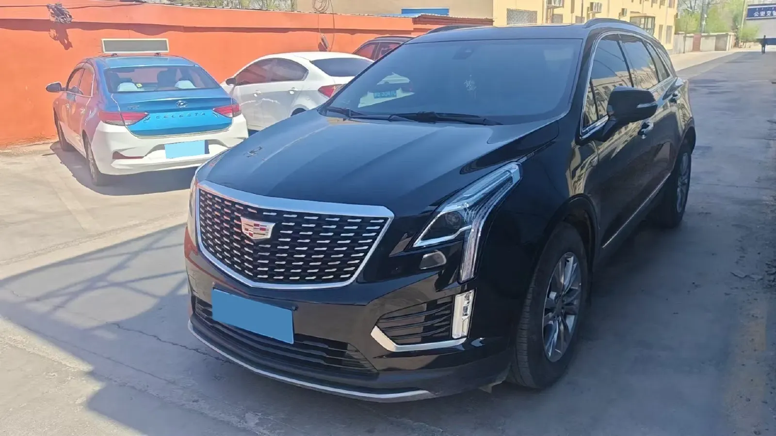 2023 Cadillac XT5 2.0T 237HP L4 9AT,autocango,china used car exporter,china ev exporter,chinese used car exporter,chinese used ev exporter