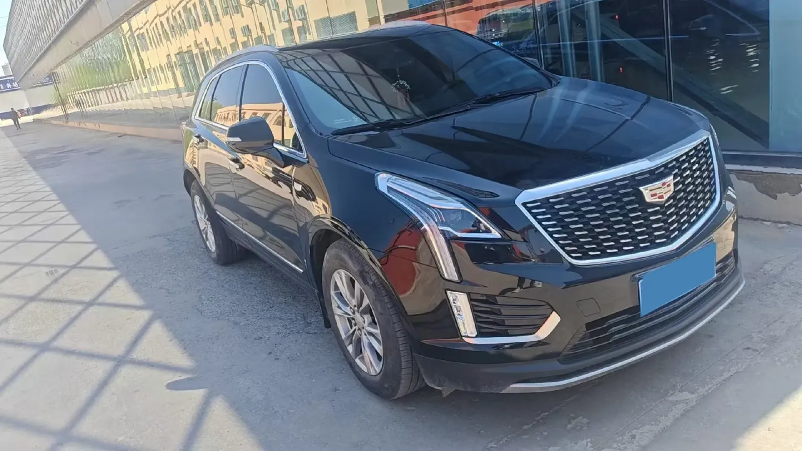 2023 Cadillac XT5 2.0T 237HP L4 9AT,autocango,china used car exporter,china ev exporter,chinese used car exporter,chinese used ev exporter