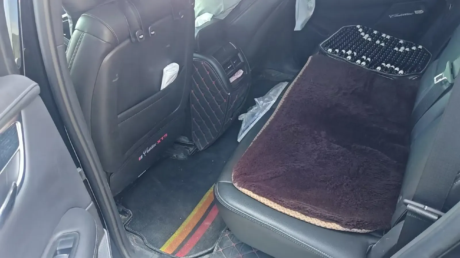 2023 Cadillac XT5 2.0T 237HP L4 9AT,autocango,china used car exporter,china ev exporter,chinese used car exporter,chinese used ev exporter