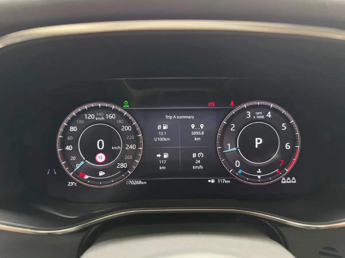 2021 Jaguar XFL 2.0T 250HP L4 8AT,autocango,china used car exporter,china ev exporter,chinese used car exporter,chinese used ev exporter