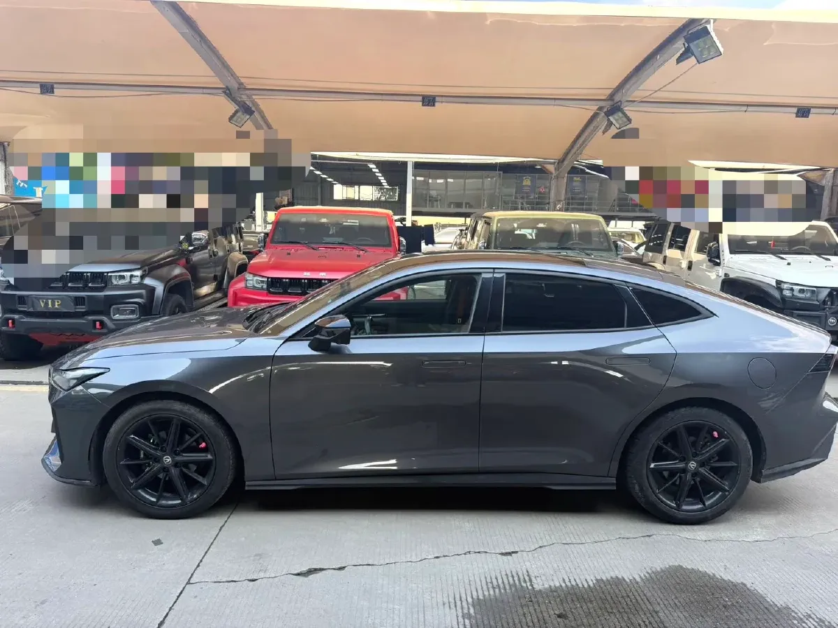 2022 ChangAn UNI-V 1.5T 188HP L4 7DCT,autocango,china used car exporter,china ev exporter,chinese used car exporter,chinese used ev exporter