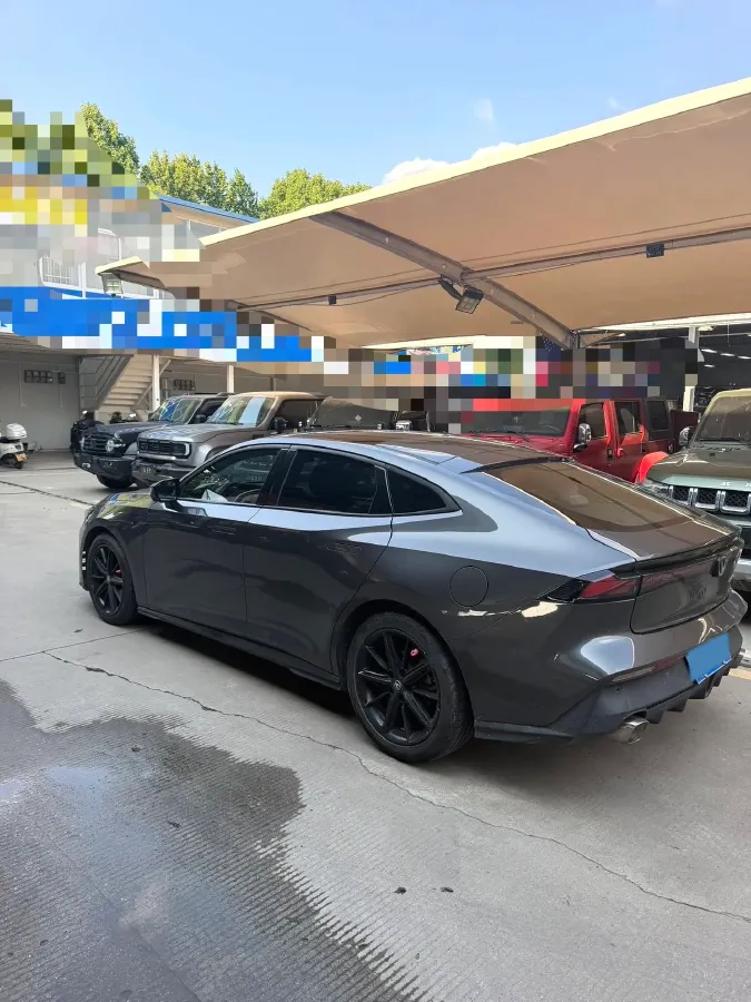 2022 ChangAn UNI-V 1.5T 188HP L4 7DCT,autocango,china used car exporter,china ev exporter,chinese used car exporter,chinese used ev exporter