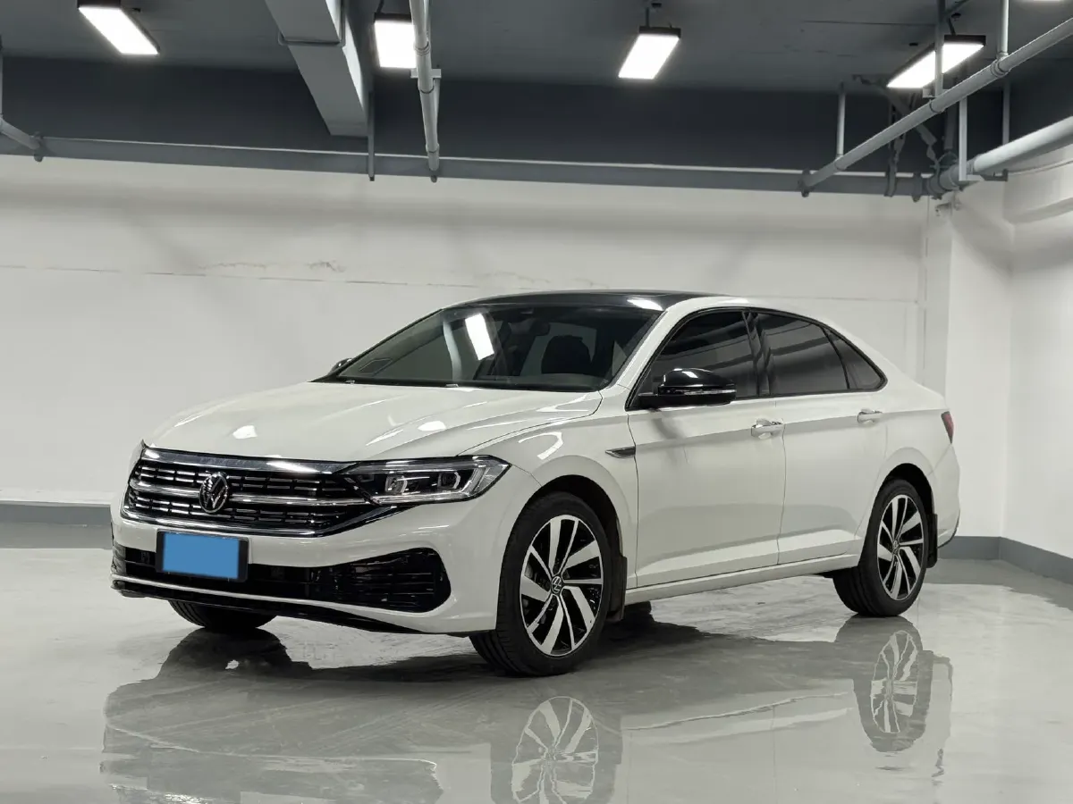 2023 Volkswagen Sagitar 1.5T 160HP L4 7DCT,autocango,china used car exporter,china ev exporter,chinese used car exporter,chinese used ev exporter