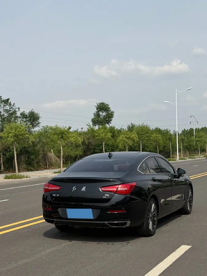 2019 HongQi H5 1.8T 180HP L4 6AT,autocango,china used car exporter,china ev exporter,chinese used car exporter,chinese used ev exporter