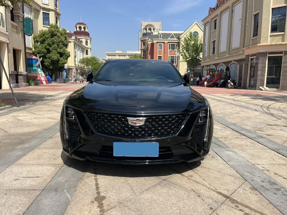 2024 Cadillac CT5 2.0T 237HP L4 10AT,autocango,china used car exporter,china ev exporter,chinese used car exporter,chinese used ev exporter