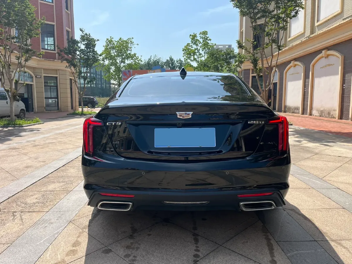 2024 Cadillac CT5 2.0T 237HP L4 10AT,autocango,china used car exporter,china ev exporter,chinese used car exporter,chinese used ev exporter