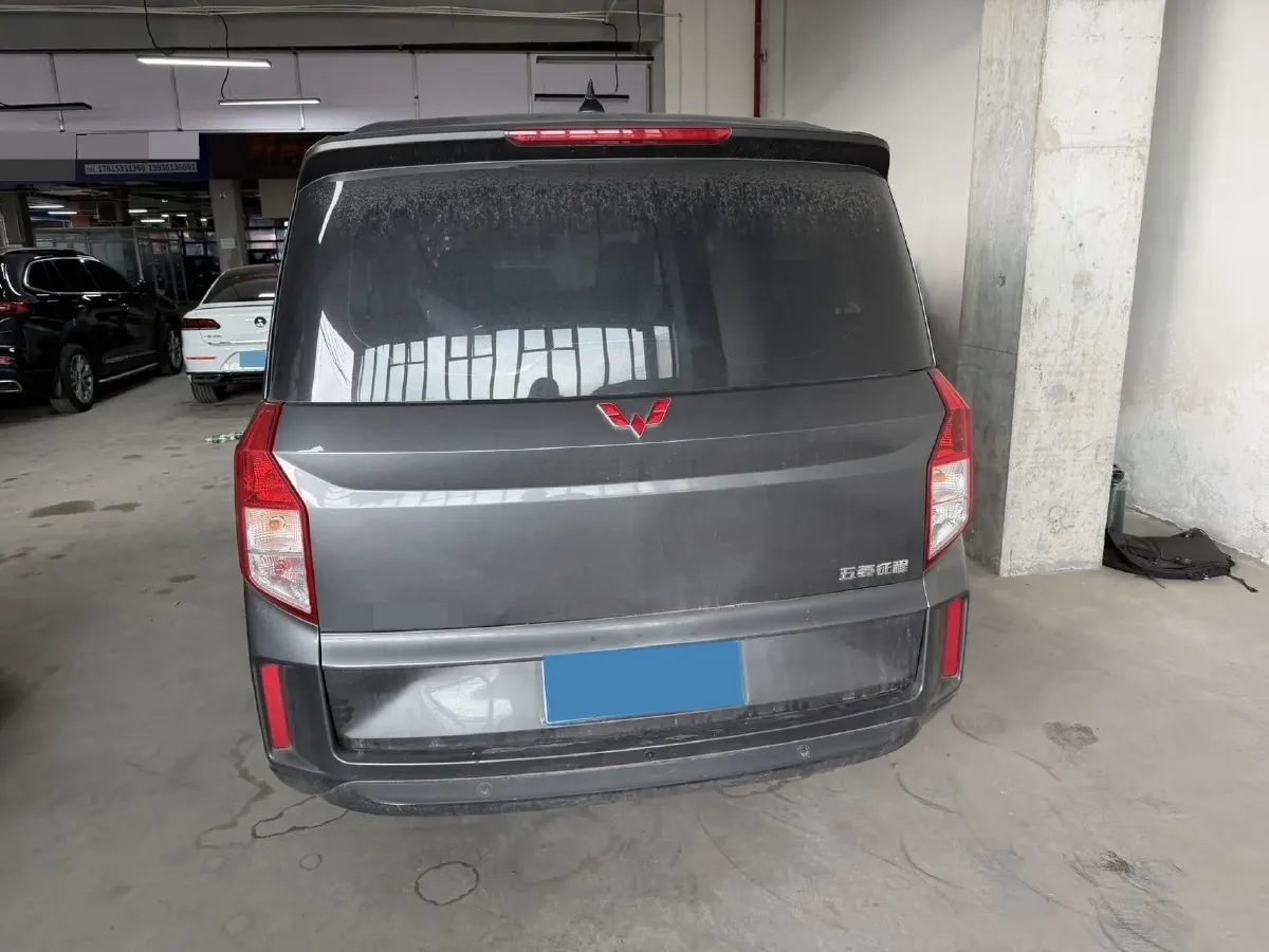 2021 WuLing ZhengChen 1.5T 147HP L4 6MT,autocango,china used car exporter,china ev exporter,chinese used car exporter,chinese used ev exporter