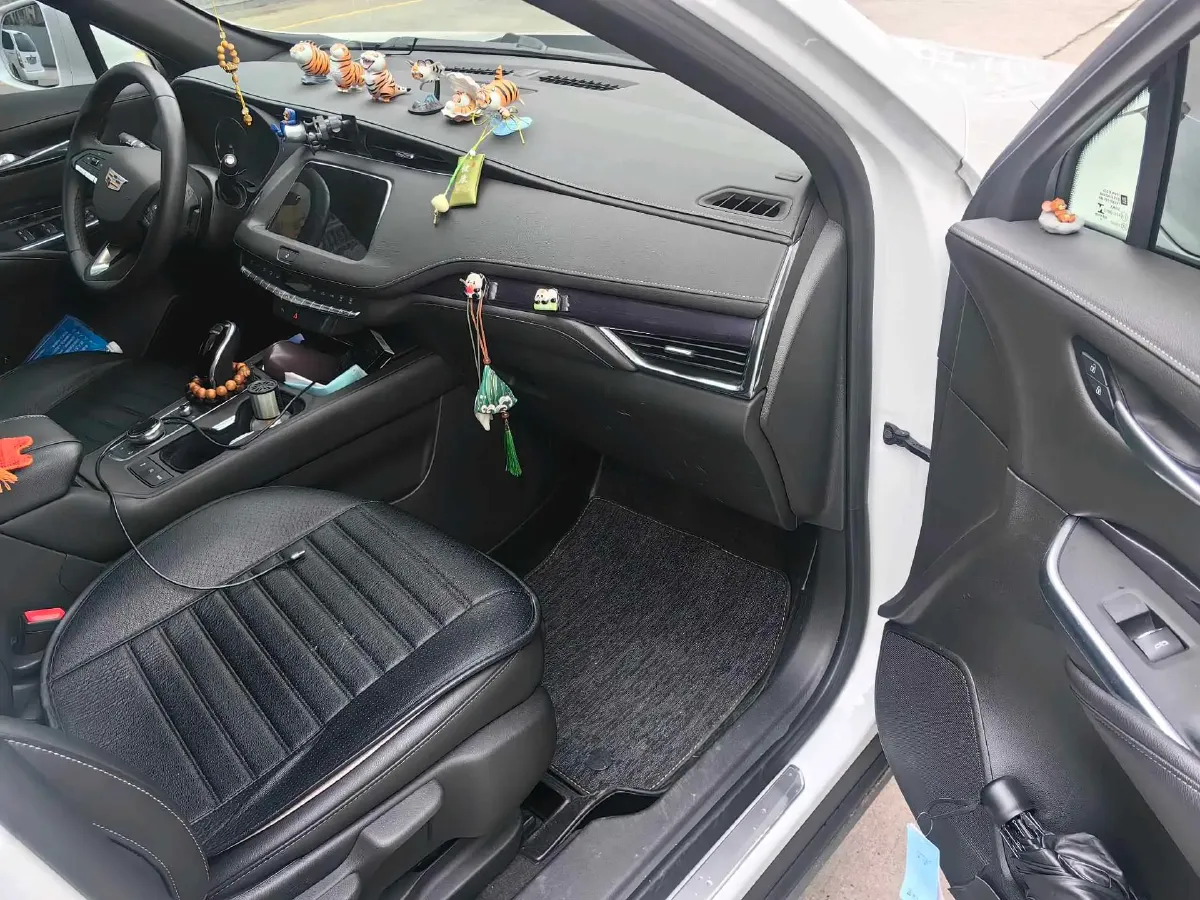 2021 Cadillac XT4 2.0T 237HP L4 9AT,autocango,china used car exporter,china ev exporter,chinese used car exporter,chinese used ev exporter