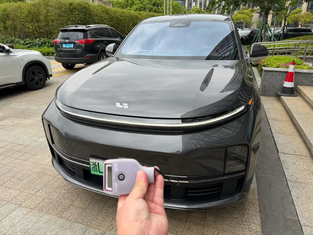 2023 Li L7 Range Extended 154HP REEV 40.9KWH,autocango,china used car exporter,china ev exporter,chinese used car exporter,chinese used ev exporter
