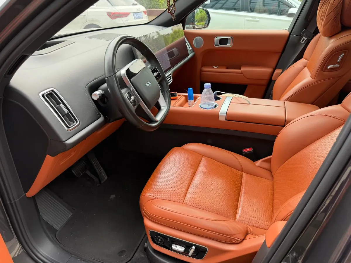 2023 Li L7 Range Extended 154HP REEV 40.9KWH,autocango,china used car exporter,china ev exporter,chinese used car exporter,chinese used ev exporter