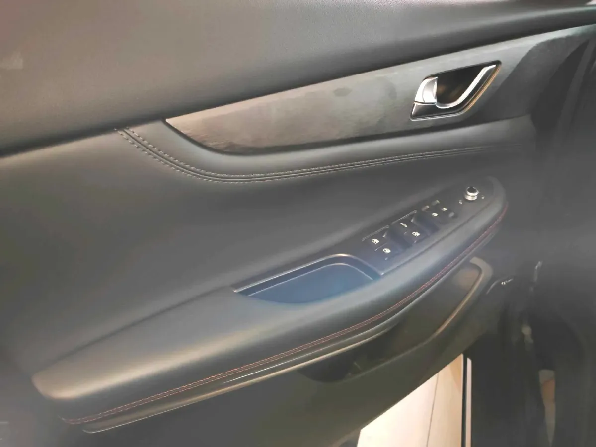 2024 ChangAn CS75 1.5T 188HP L4 7DCT,autocango,china used car exporter,china ev exporter,chinese used car exporter,chinese used ev exporter