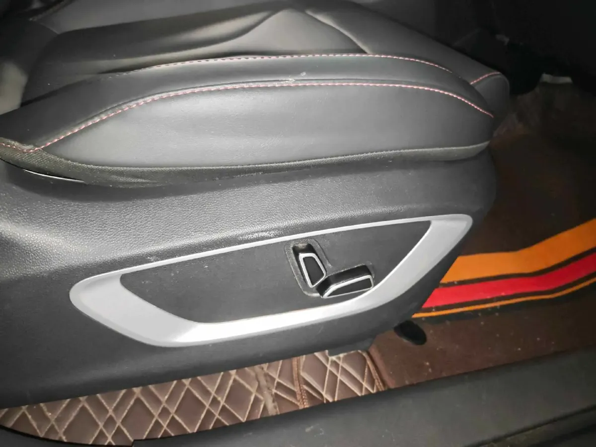 2024 ChangAn CS75 1.5T 188HP L4 7DCT,autocango,china used car exporter,china ev exporter,chinese used car exporter,chinese used ev exporter