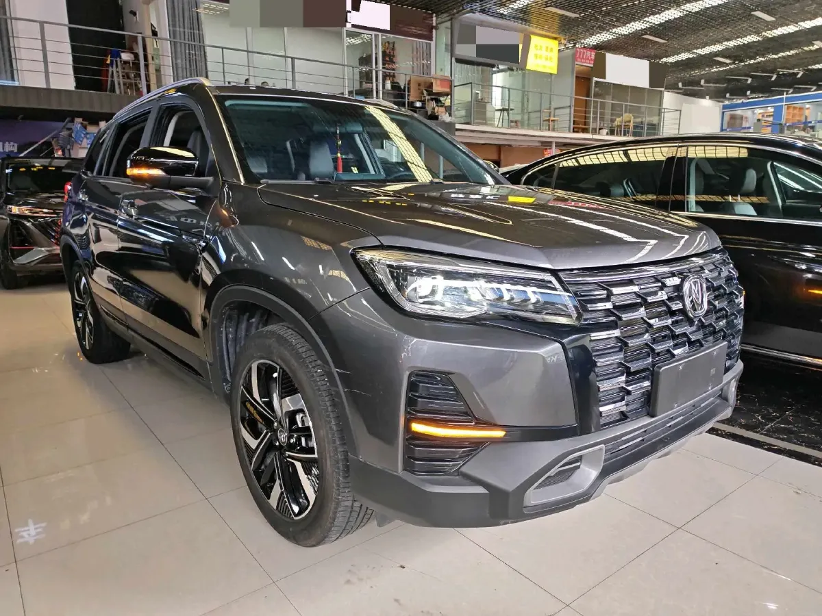 2024 ChangAn CS75 1.5T 188HP L4 7DCT,autocango,china used car exporter,china ev exporter,chinese used car exporter,chinese used ev exporter