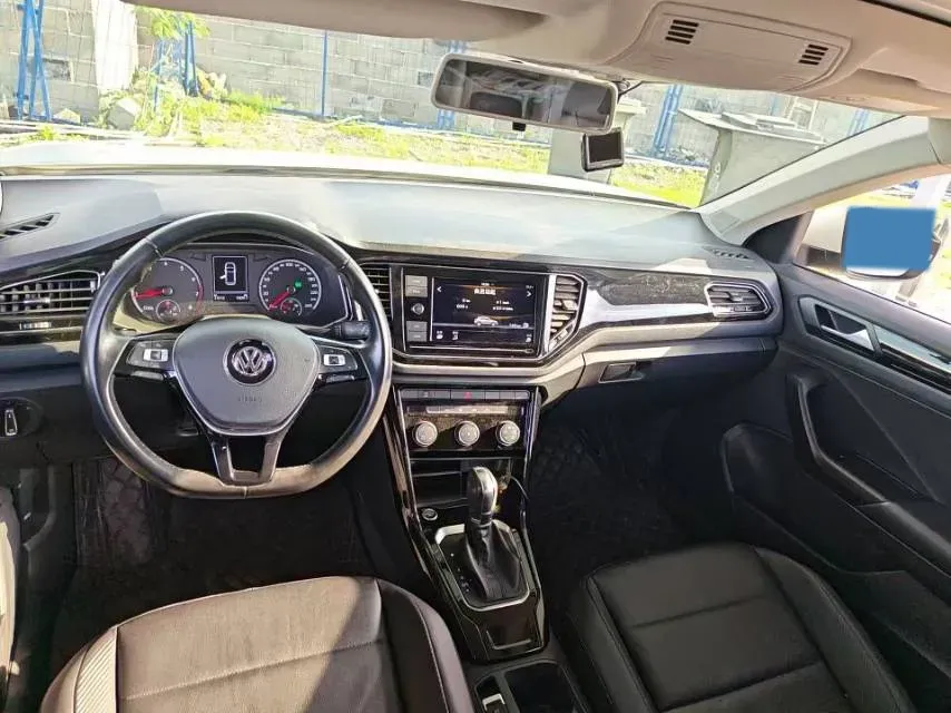 2019 Volkswagen T-Roc 1.4T 150HP L4 7DCT,autocango,china used car exporter,china ev exporter,chinese used car exporter,chinese used ev exporter