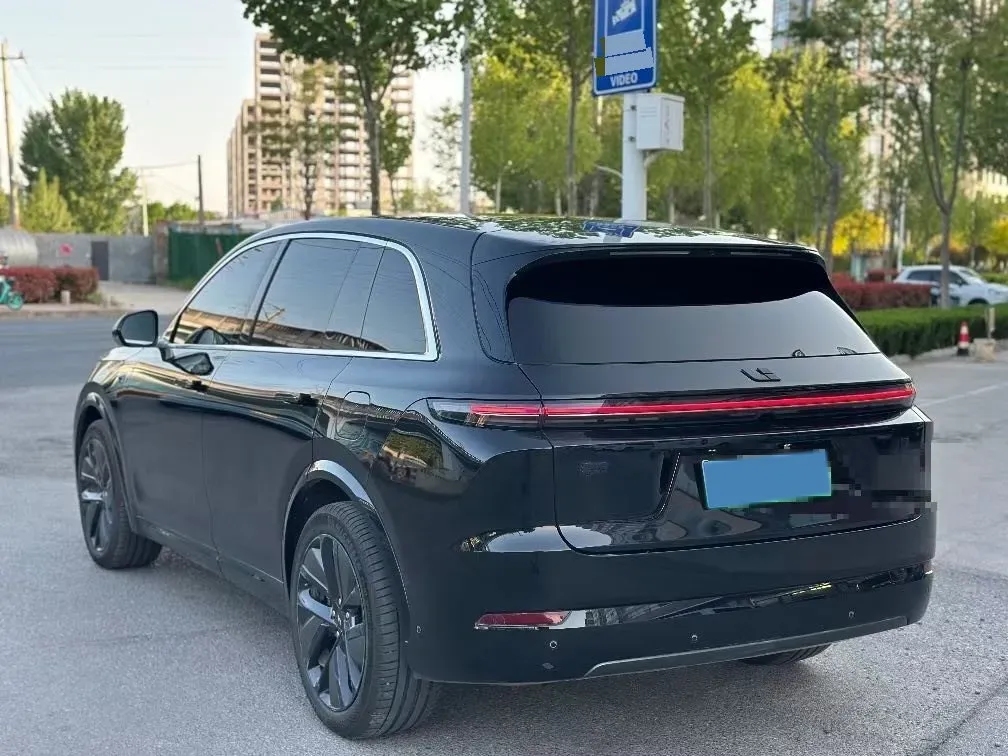 2024 Li L7 Range Extended 154HP REEV 42.8KWH,autocango,china used car exporter,china ev exporter,chinese used car exporter,chinese used ev exporter