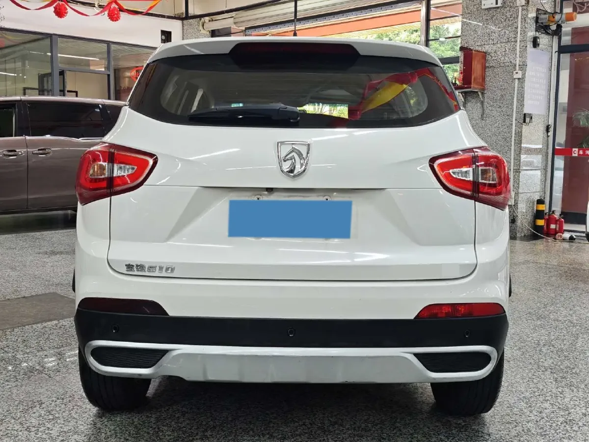 2017 BaoJun 510 1.5L 112HP L4 6MT,autocango,china used car exporter,china ev exporter,chinese used car exporter,chinese used ev exporter