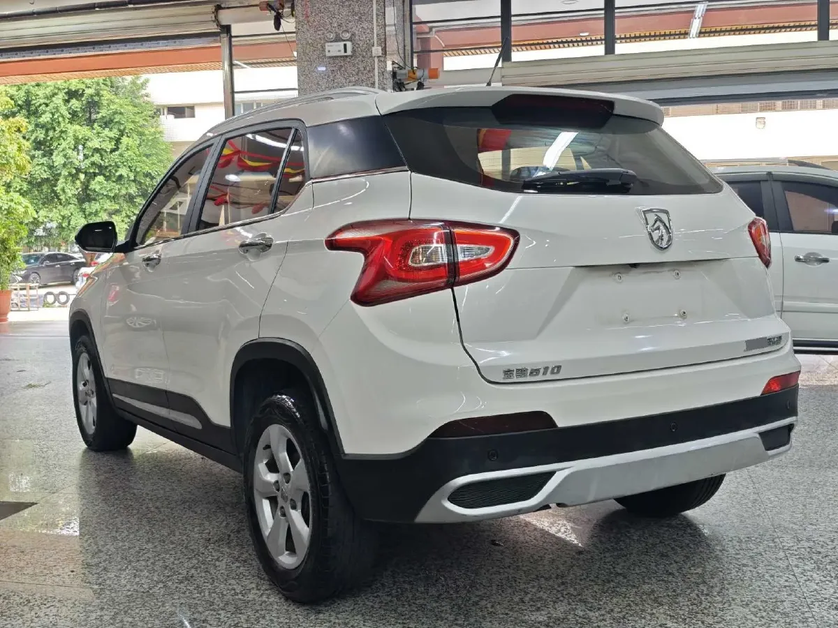2017 BaoJun 510 1.5L 112HP L4 6MT,autocango,china used car exporter,china ev exporter,chinese used car exporter,chinese used ev exporter