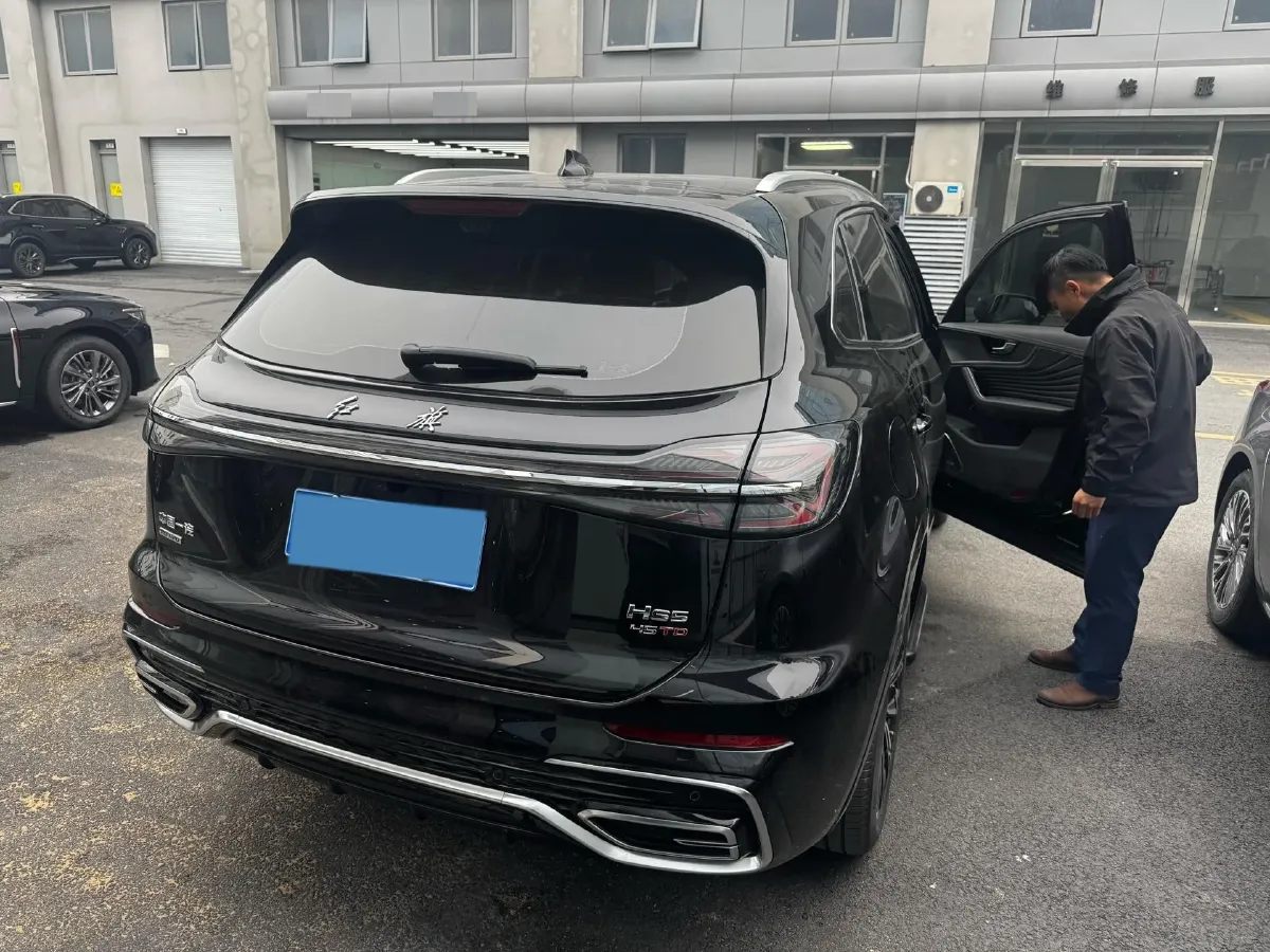 2023 HongQi HS5 2.0T 252HP L4 8AT,autocango,china used car exporter,china ev exporter,chinese used car exporter,chinese used ev exporter