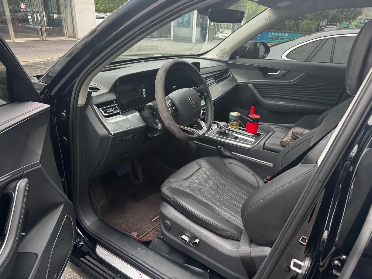 2023 HongQi HS5 2.0T 252HP L4 8AT,autocango,china used car exporter,china ev exporter,chinese used car exporter,chinese used ev exporter