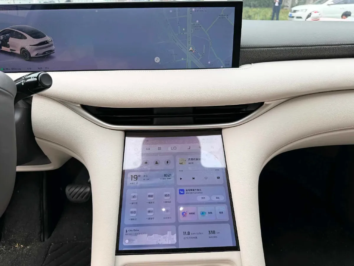 2025 IM LS6 BEV 75KWH,autocango,china used car exporter,china ev exporter,chinese used car exporter,chinese used ev exporter