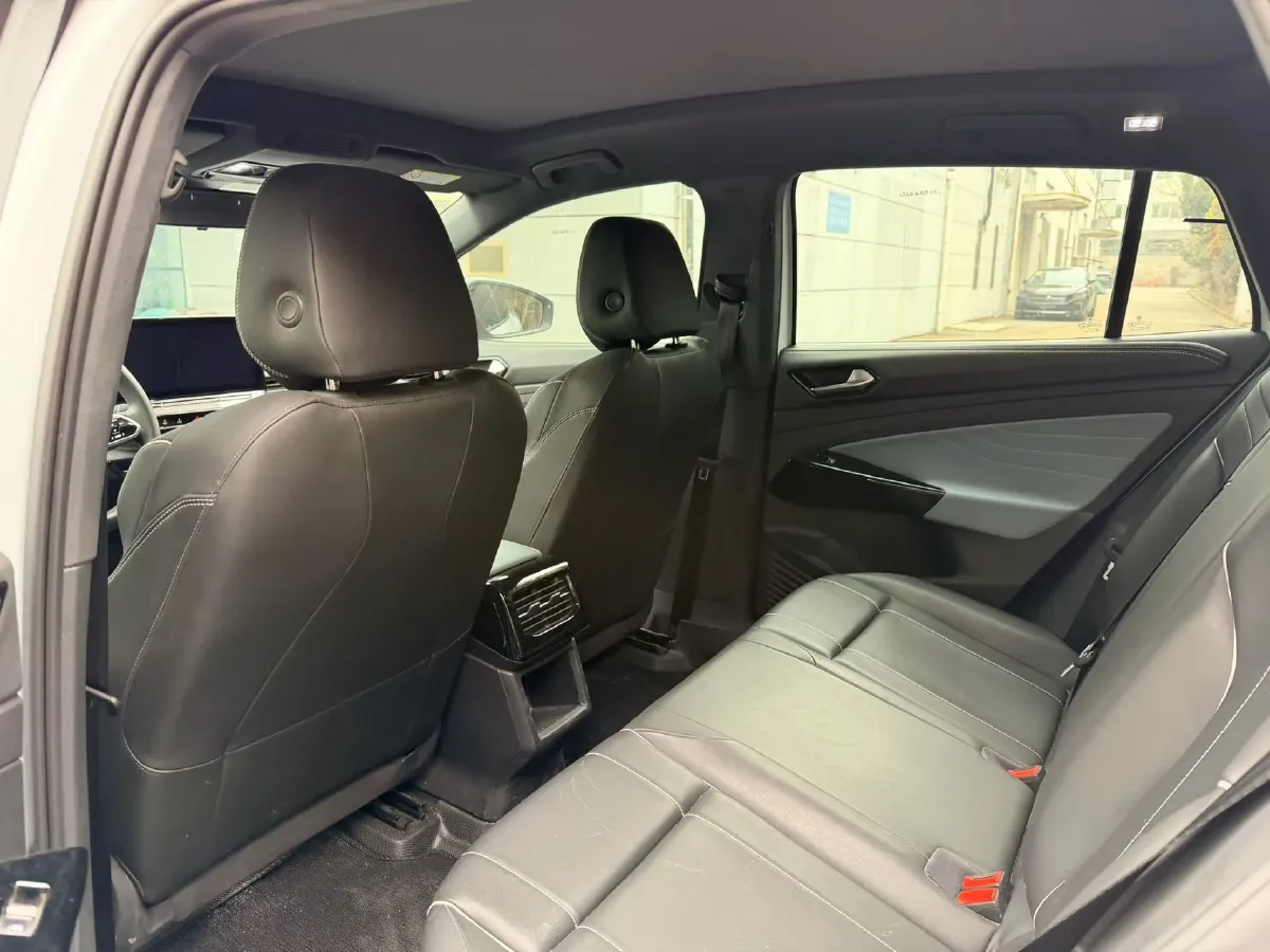 2021 Volkswagen ID.4 Crozz BEV 55.7KWH,autocango,china used car exporter,china ev exporter,chinese used car exporter,chinese used ev exporter